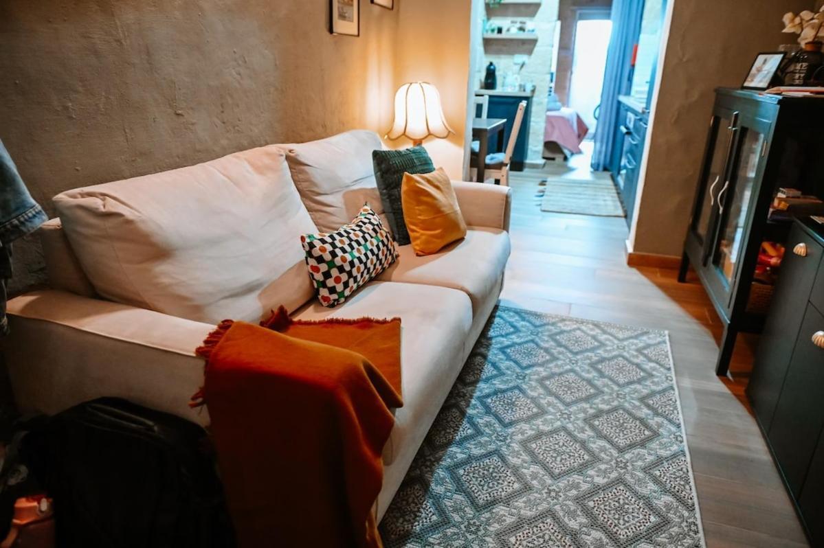 Apartment Ziffa Ta' Rih - A Cosy In With Wi-fi And Netflix
