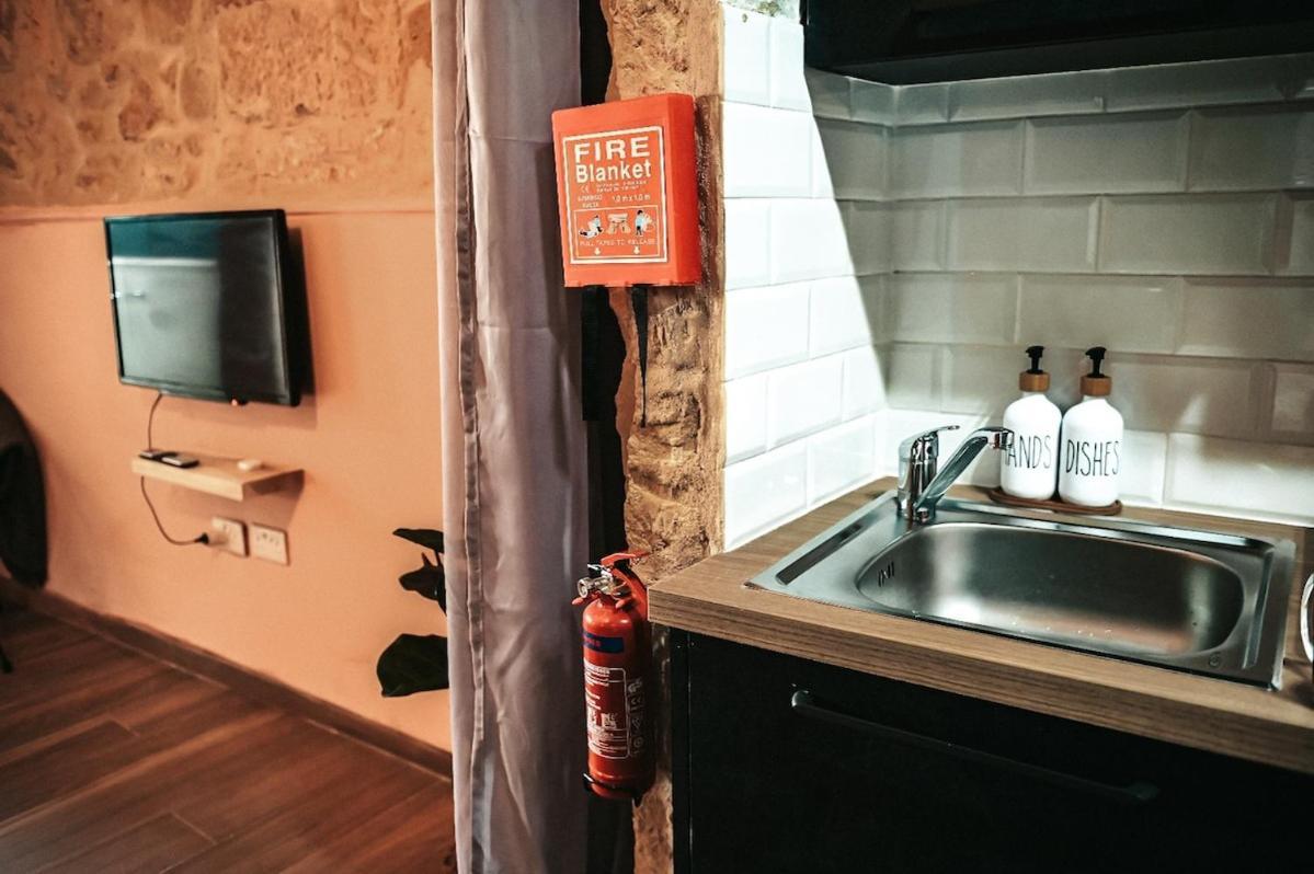 Ziffa Ta' Rih - A Cosy In With Wi-fi And Netflix *