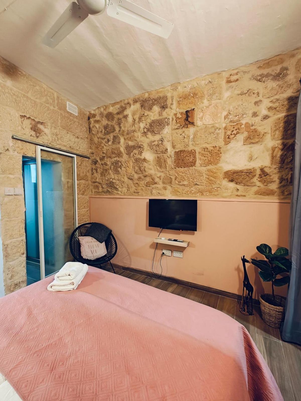 Ziffa Ta' Rih - A Cosy In With Wi-fi And Netflix Senglea